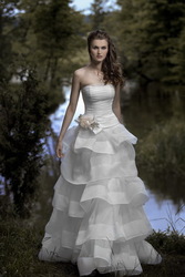 Свадебное платье от Модного дома Papilio 2011 размер 42-44